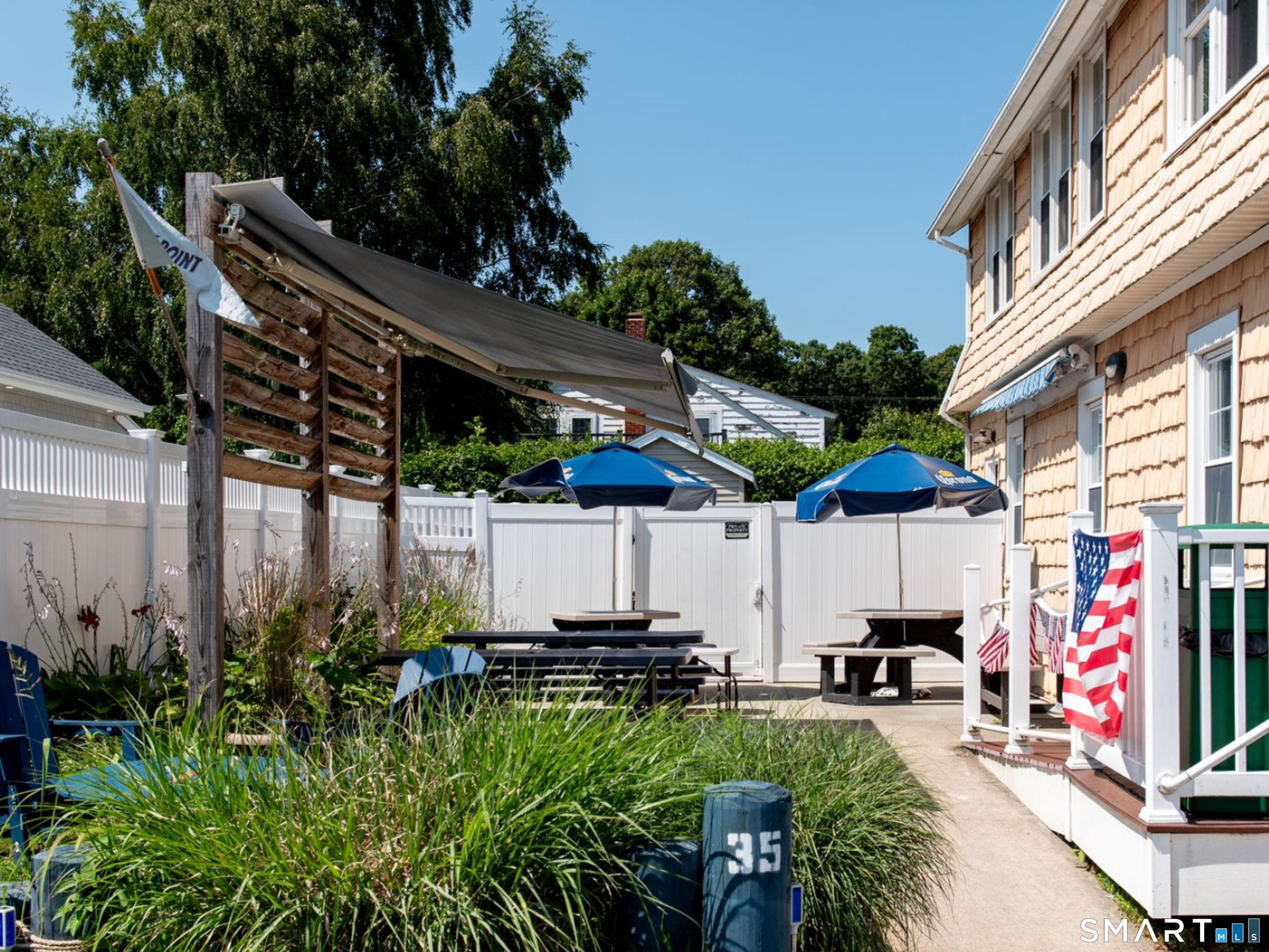 35 Nehantic Drive East Lyme CT 06333