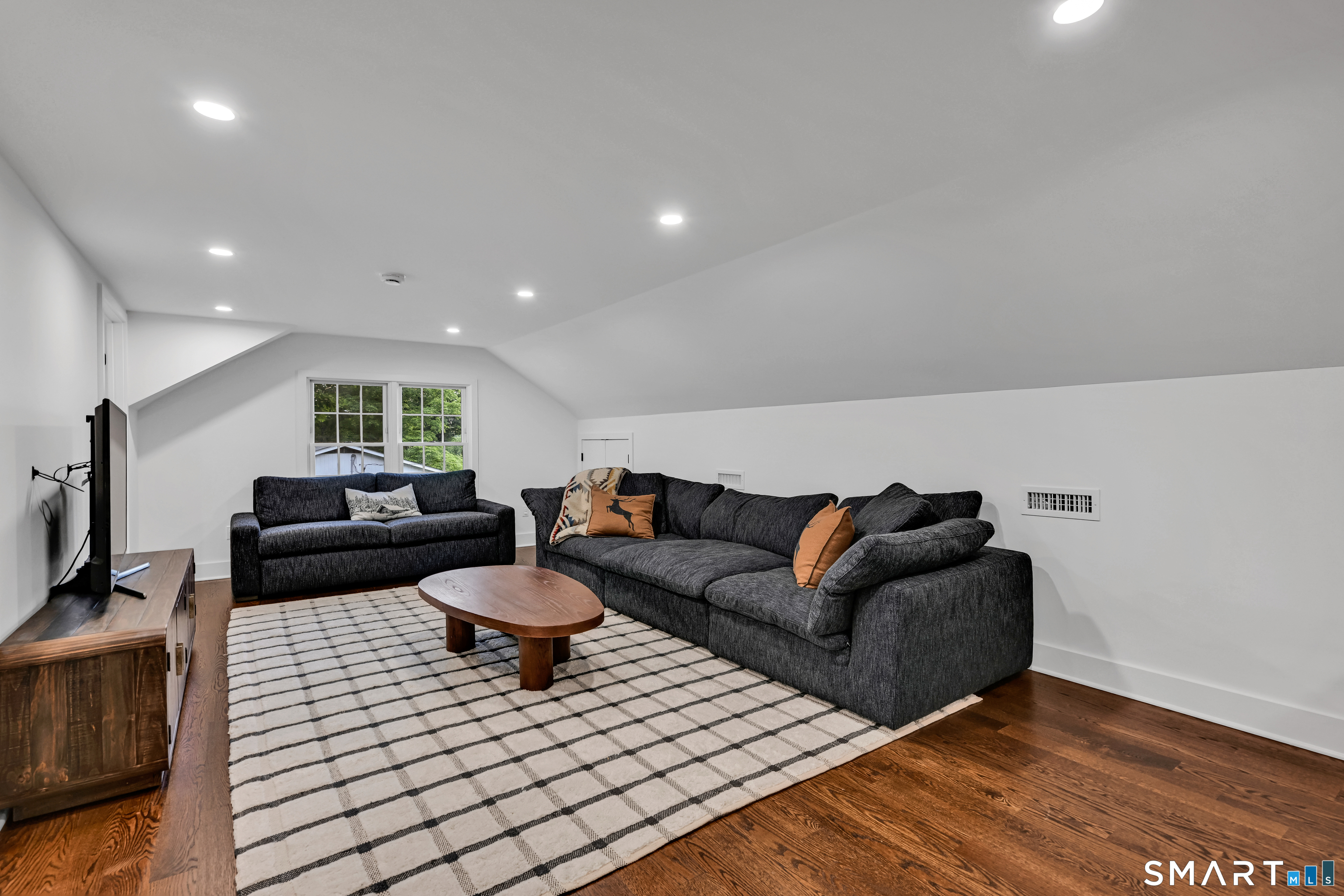 13 Hickory Drive Greenwich CT 06831