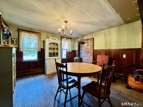47 Central Pike Foster RI 02825