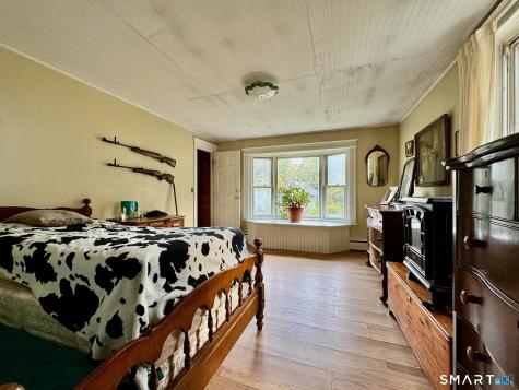 47 Central Pike Foster RI 02825