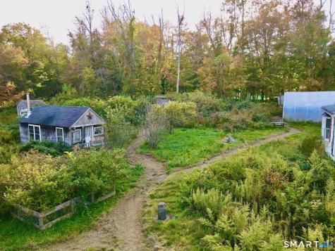 47 Central Pike Foster RI 02825