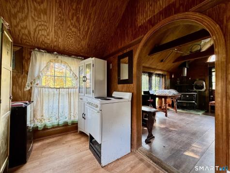 47 Central Pike Foster RI 02825