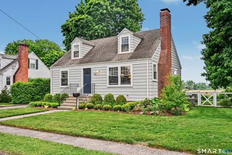 823 Oldfield Road Fairfield CT 06824