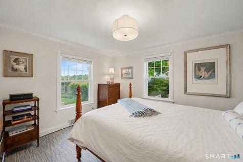 823 Oldfield Road Fairfield CT 06824
