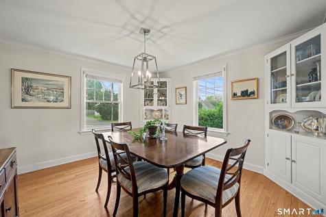 823 Oldfield Road Fairfield CT 06824