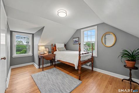 823 Oldfield Road Fairfield CT 06824