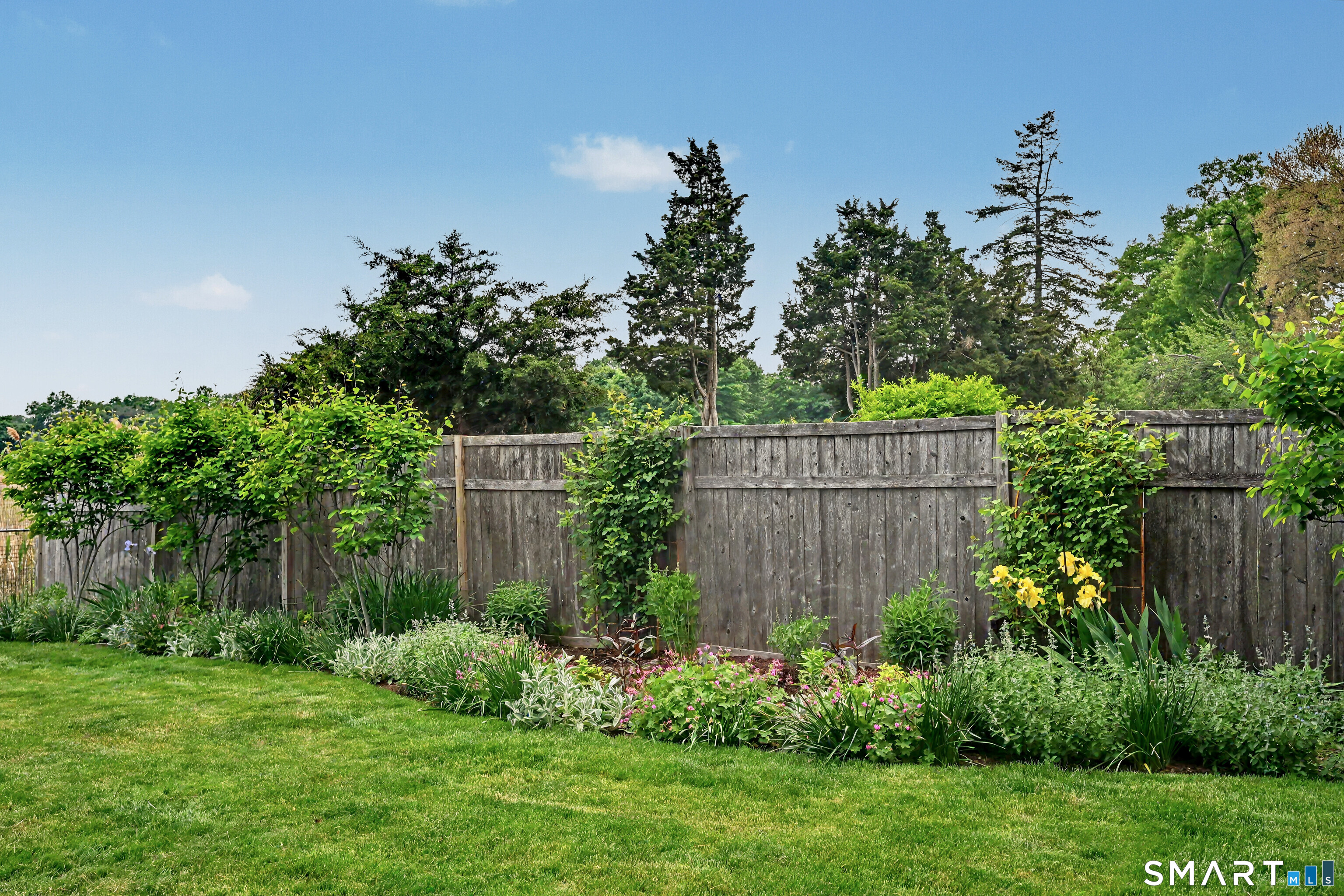 823 Oldfield Road Fairfield CT 06824