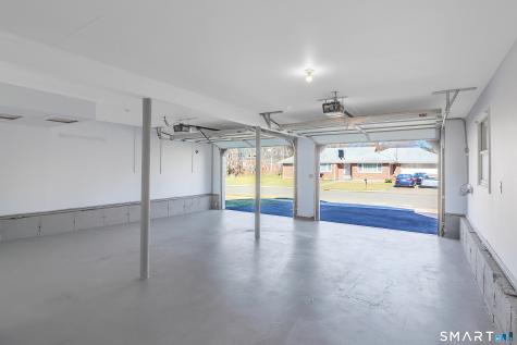 33 Trelane Drive Bridgeport CT 06606