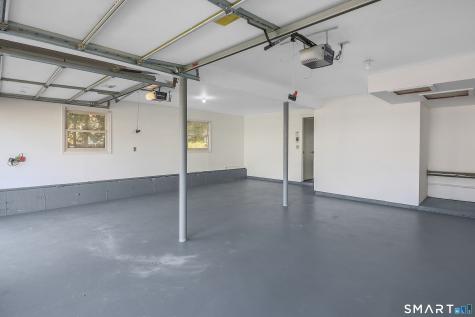 33 Trelane Drive Bridgeport CT 06606