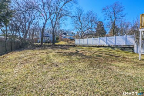 33 Trelane Drive Bridgeport CT 06606