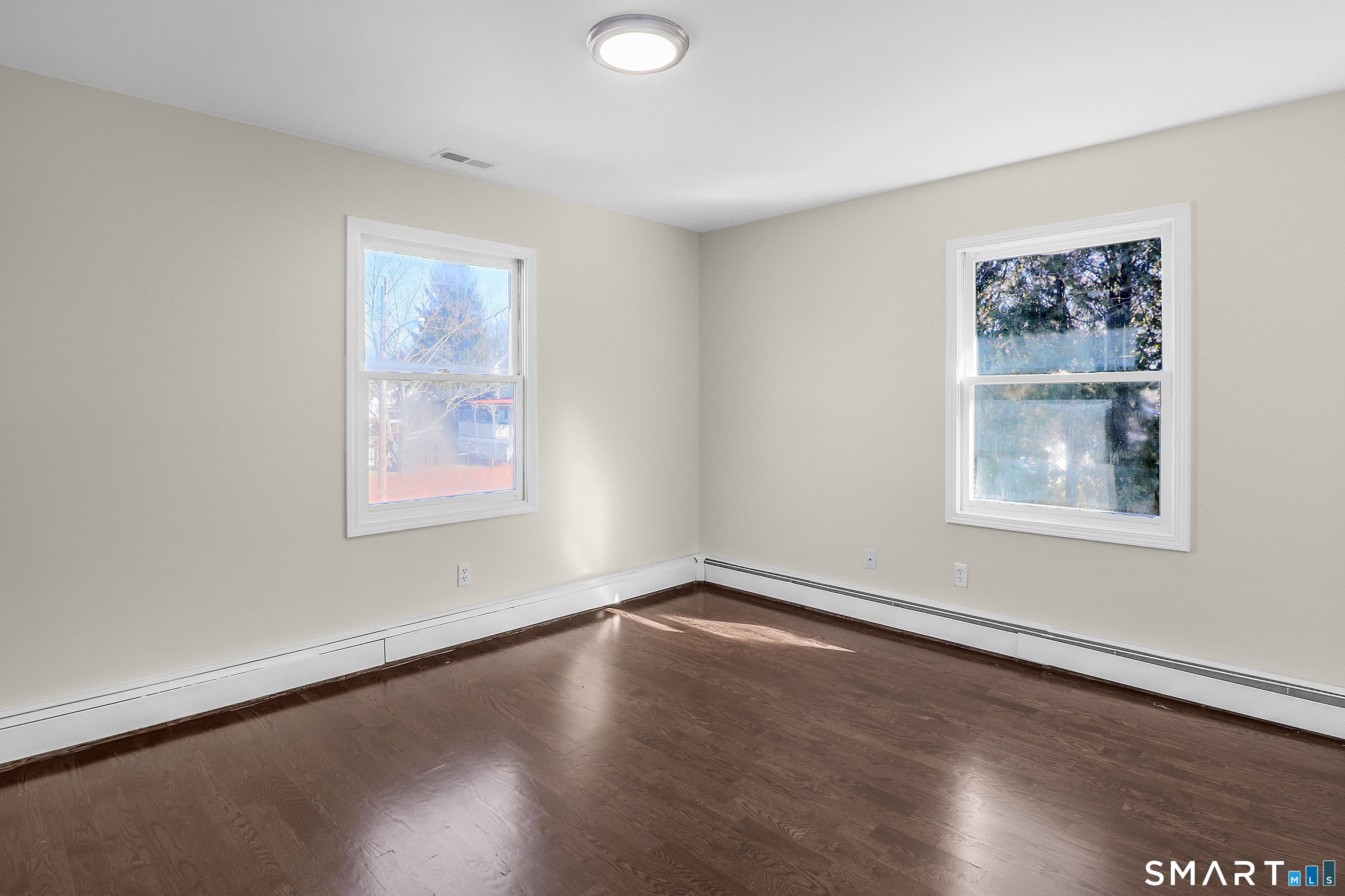 33 Trelane Drive Bridgeport CT 06606