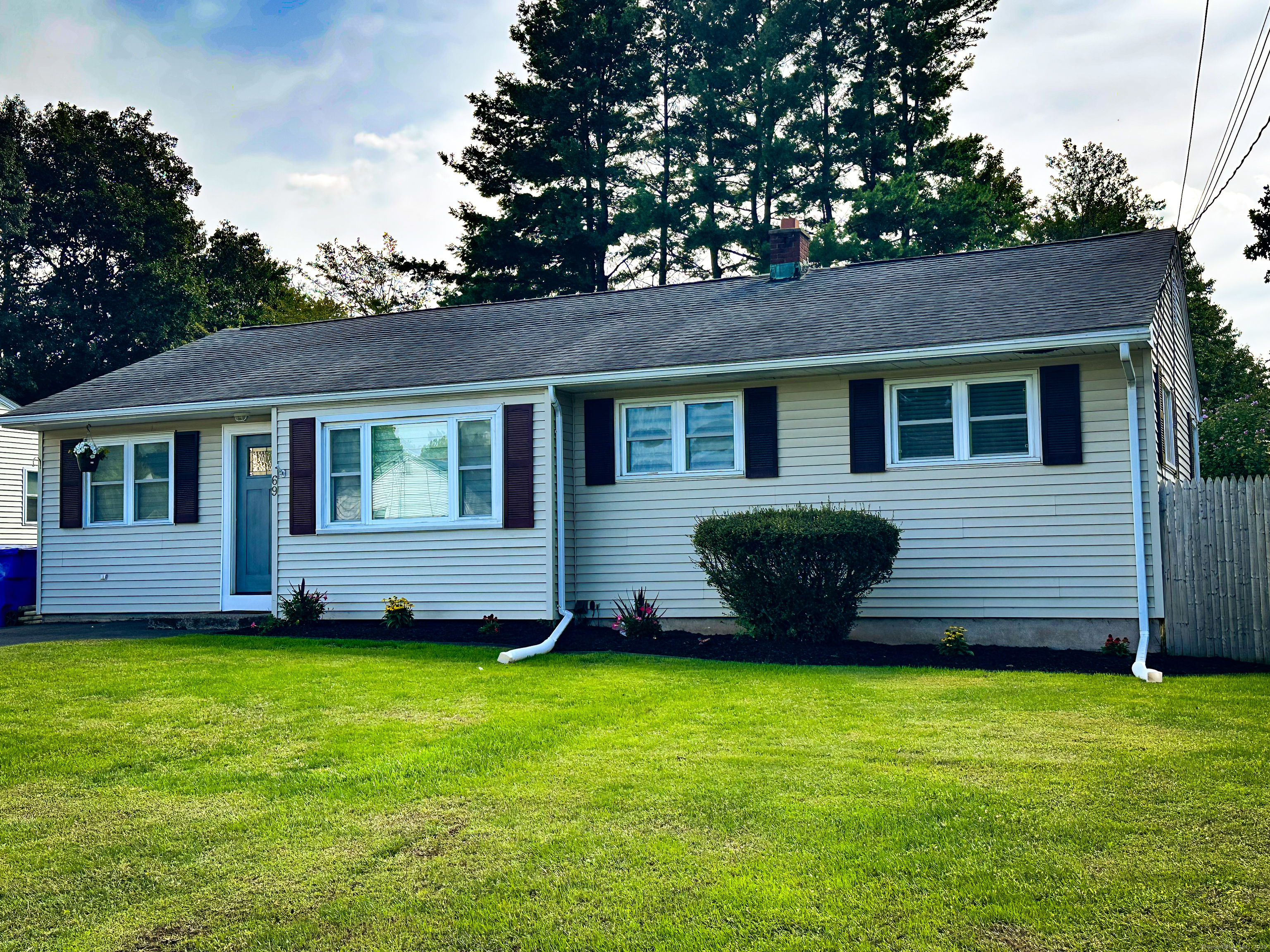 69 Yale Drive Enfield CT 06082