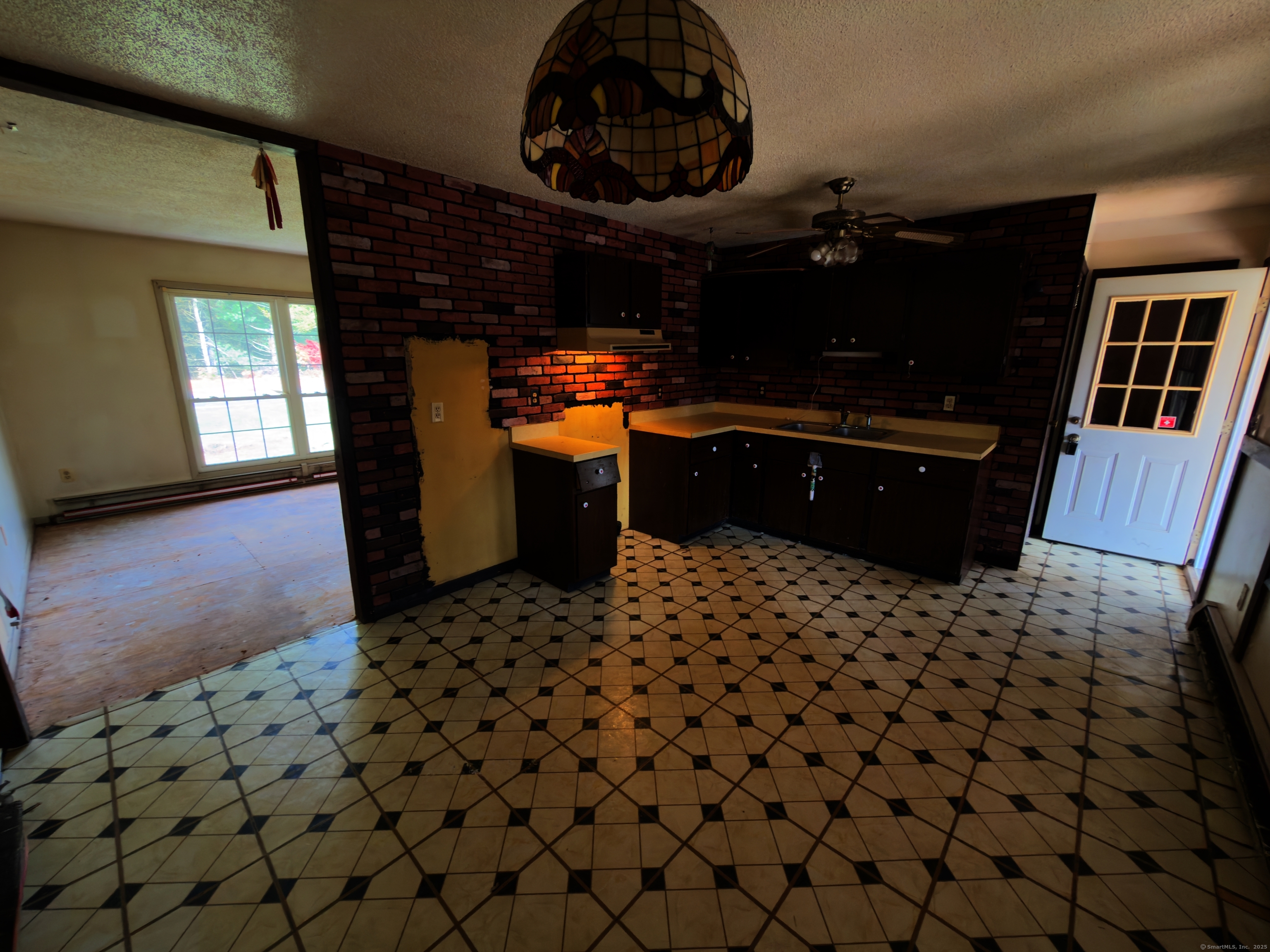 47 Texas Heights Road Plainfield CT 06374