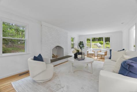 20 Ravenwood Drive Weston CT 06883