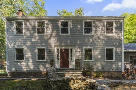 20 Ravenwood Drive Weston CT 06883