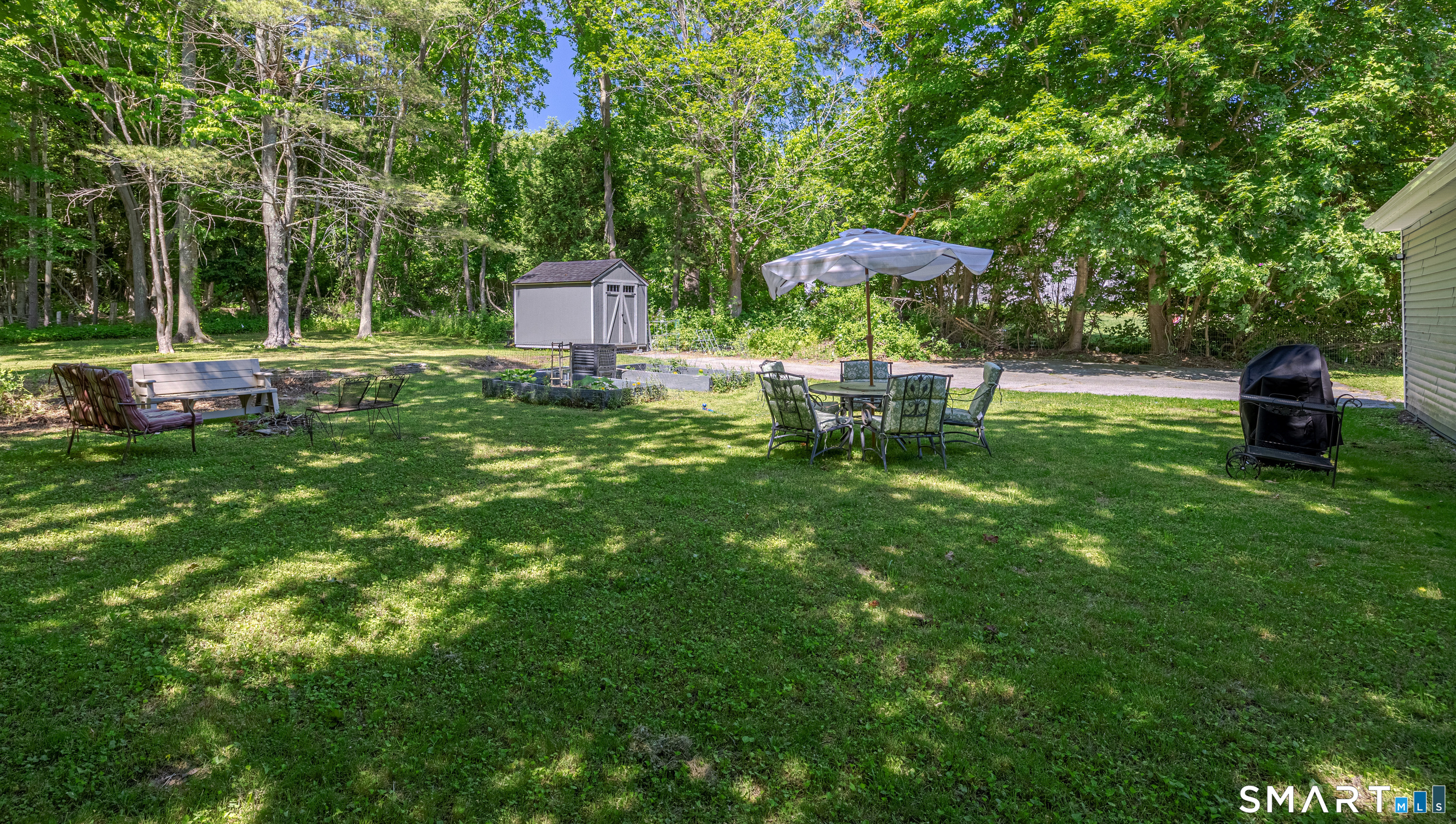 1414 Hartford Pike Killingly CT 06241