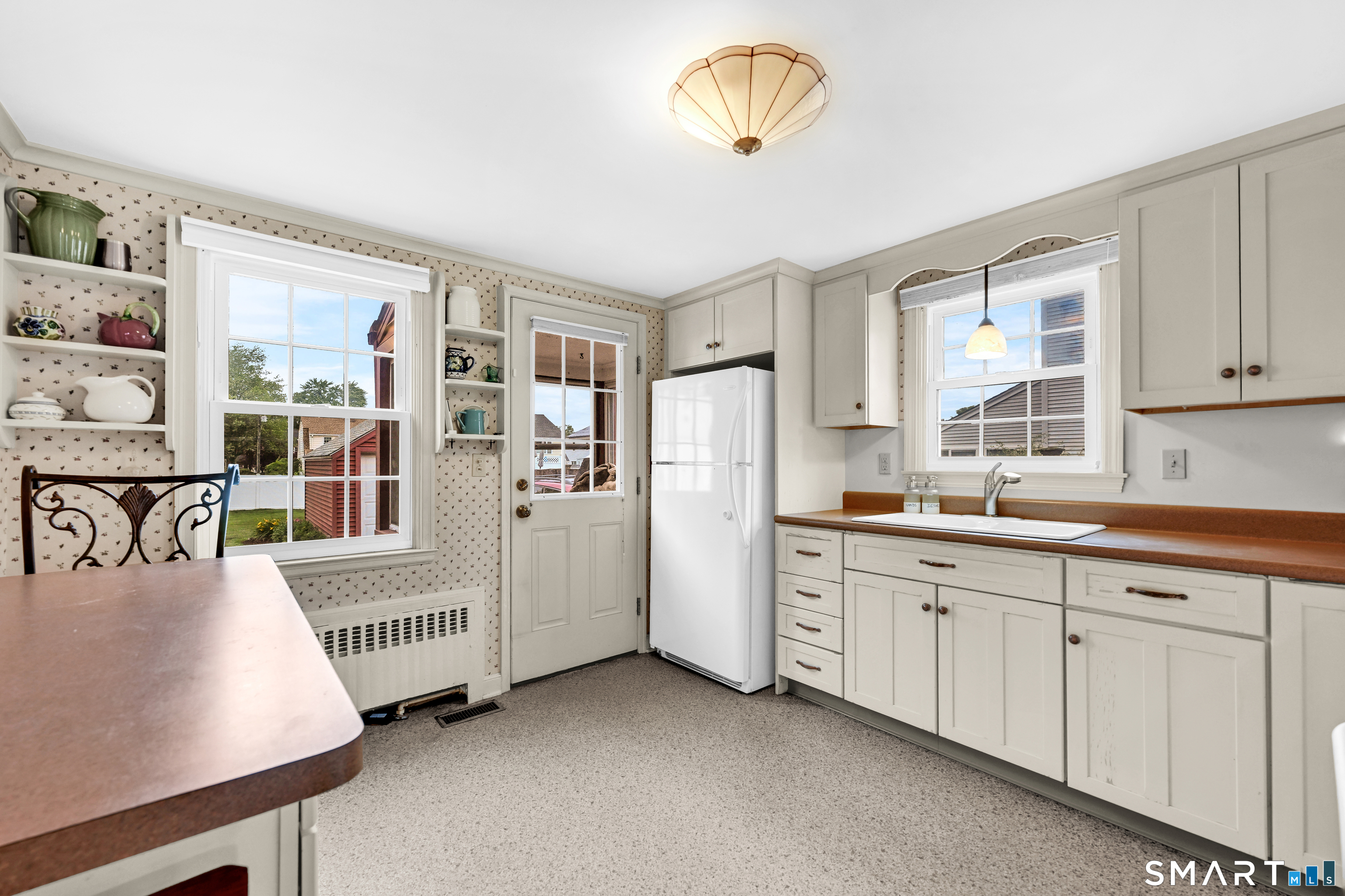 37 Chamberlain Road Wethersfield CT 06109