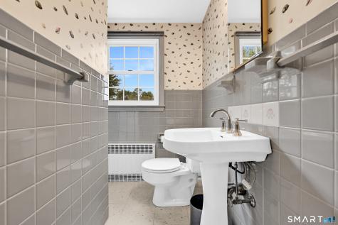 37 Chamberlain Road Wethersfield CT 06109