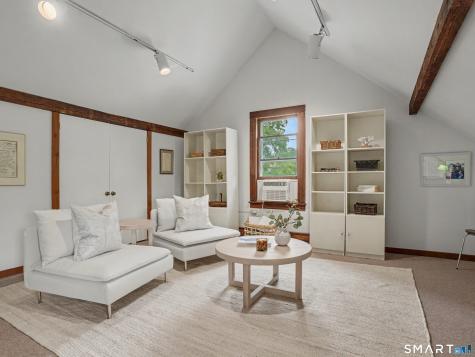 2477 Bronson Road Fairfield CT 06824
