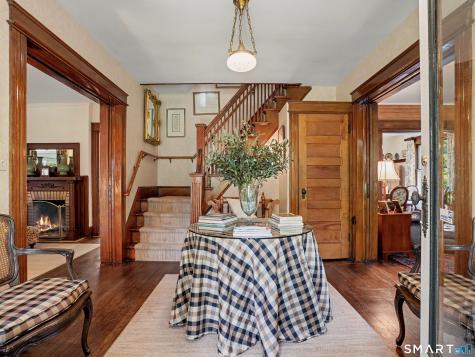 2477 Bronson Road Fairfield CT 06824