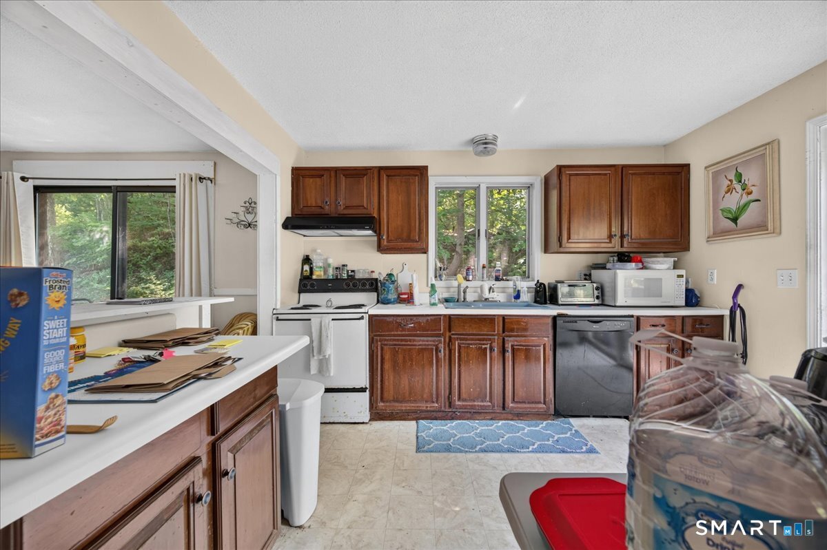 10 Mill Cove Road Ledyard CT 06335