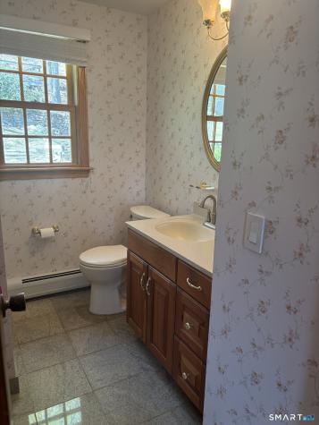 42 Ten Coat Lane Shelton CT 06484