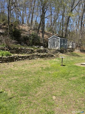 42 Ten Coat Lane Shelton CT 06484