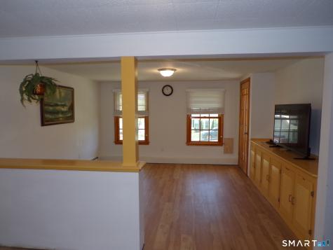 42 Ten Coat Lane Shelton CT 06484