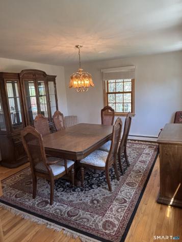 42 Ten Coat Lane Shelton CT 06484