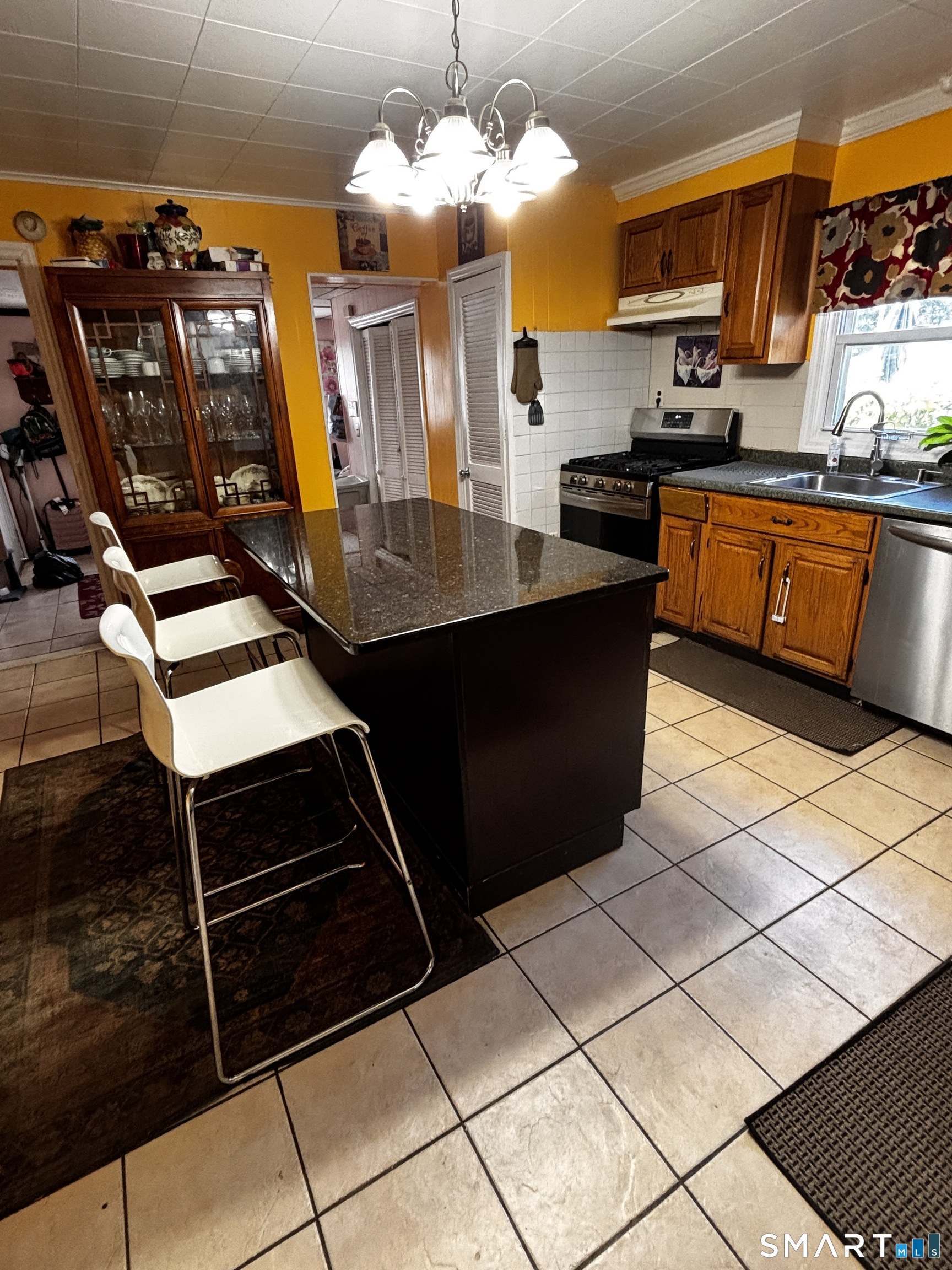 285 Charles Street Bridgeport CT 06606