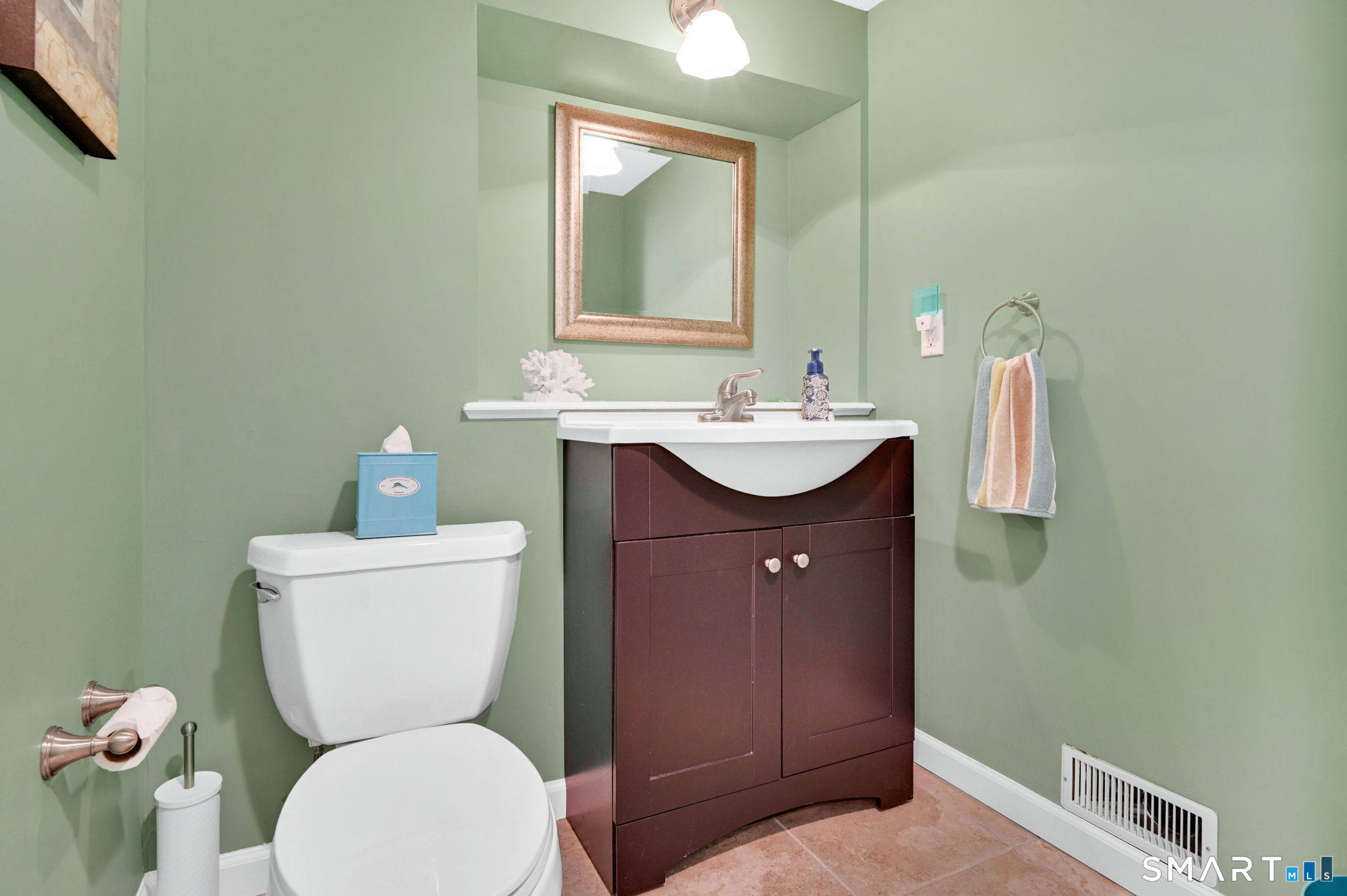 52 Sweet Meadow Drive South Windsor CT 06074