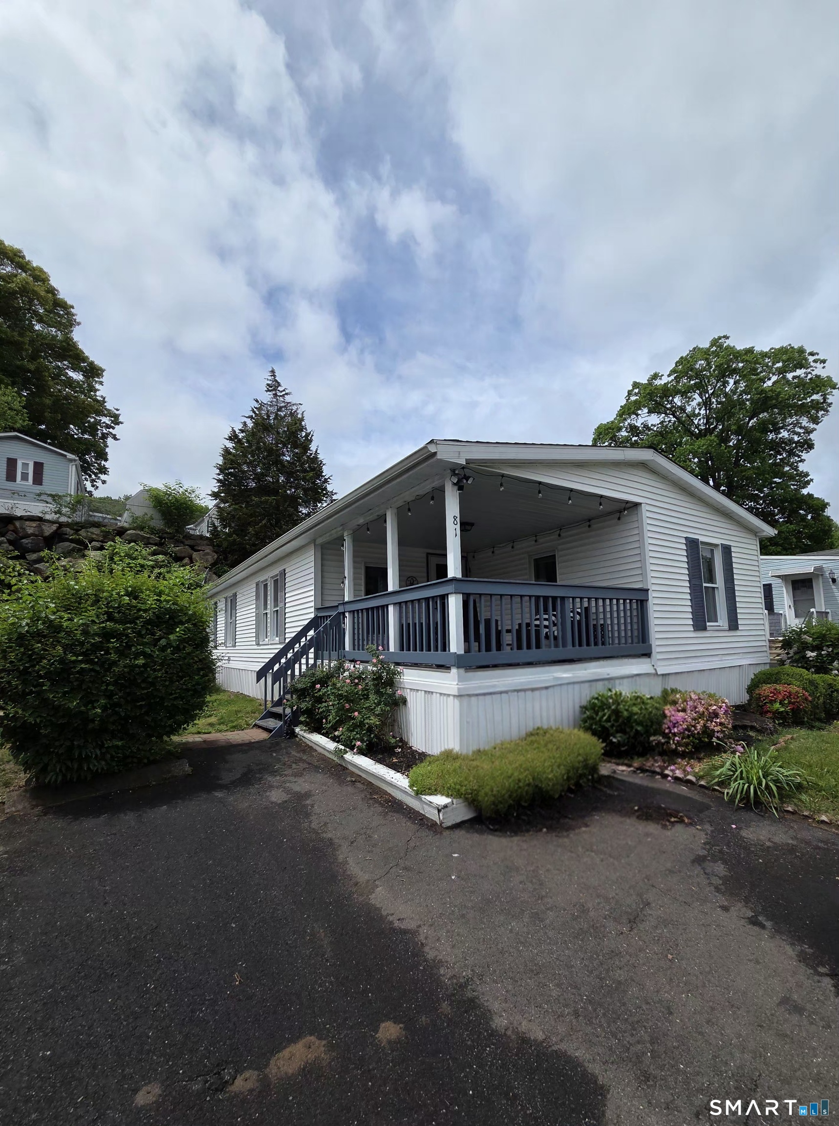 81 Woodland Park Shelton CT 06484