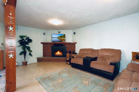 6 Hillside Court Brookfield CT 06804