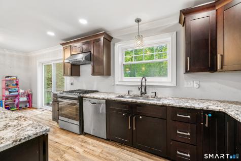 25 Spring Rock Road East Lyme CT 06333