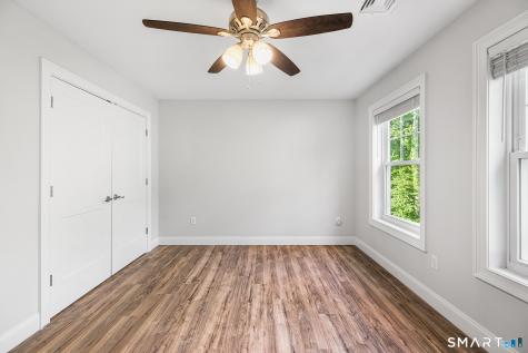 25 Spring Rock Road East Lyme CT 06333
