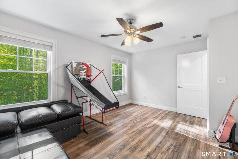 25 Spring Rock Road East Lyme CT 06333
