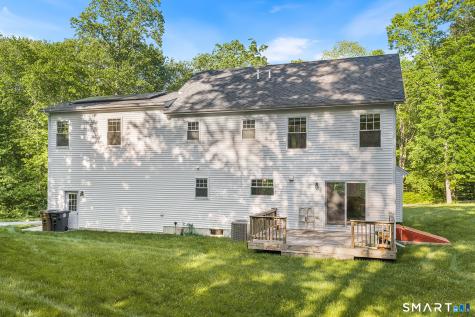 25 Spring Rock Road East Lyme CT 06333