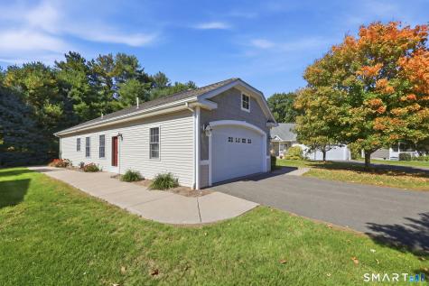 10 Hunt Glen Drive Granby CT 06035