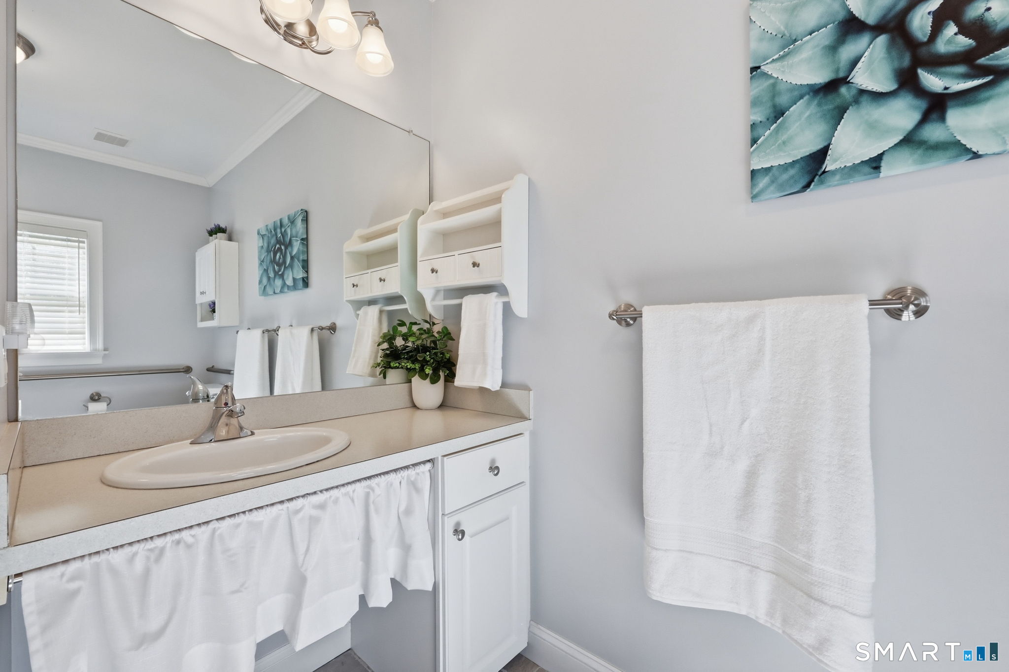 10 Hunt Glen Drive Granby CT 06035
