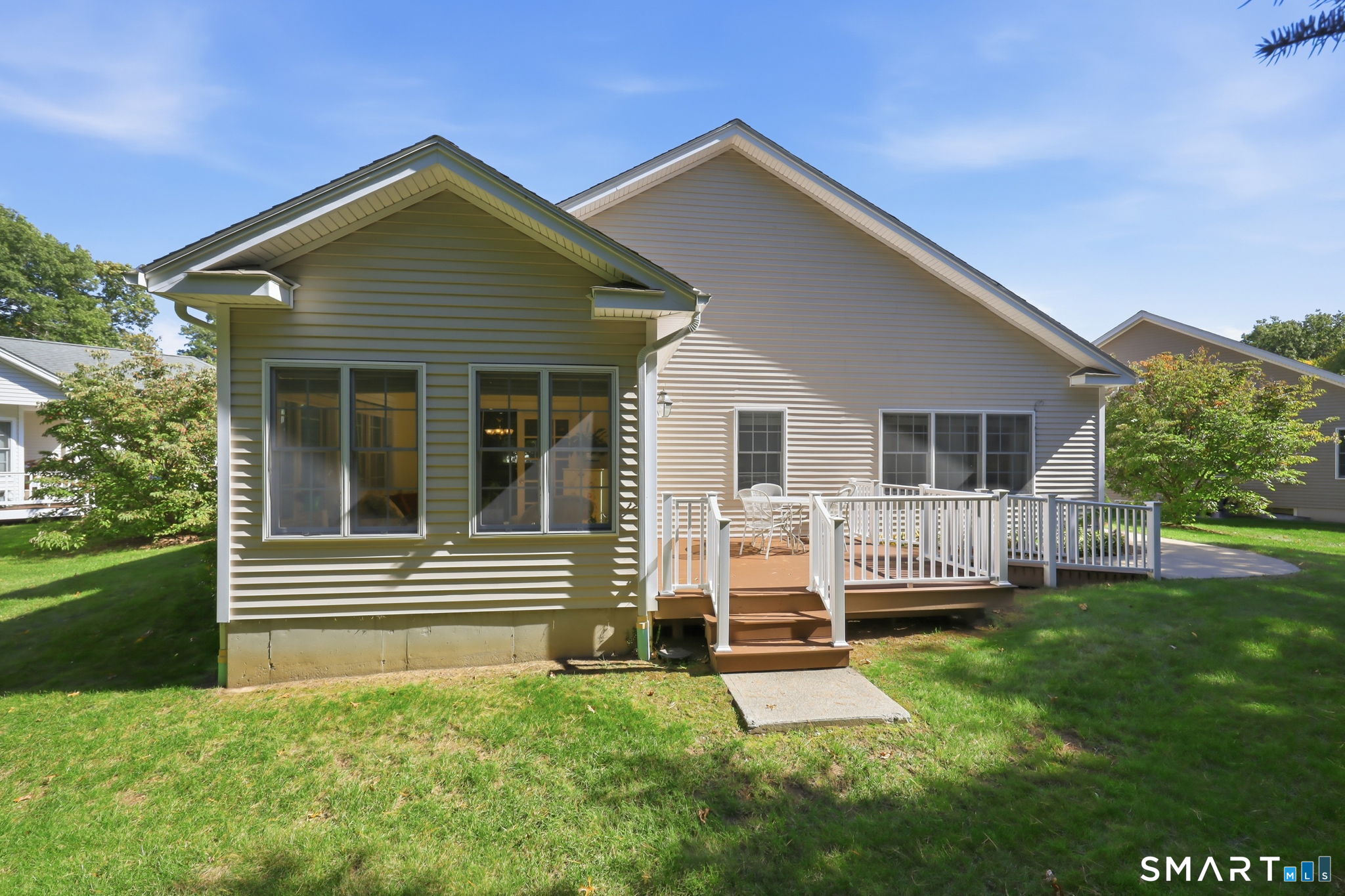 10 Hunt Glen Drive Granby CT 06035