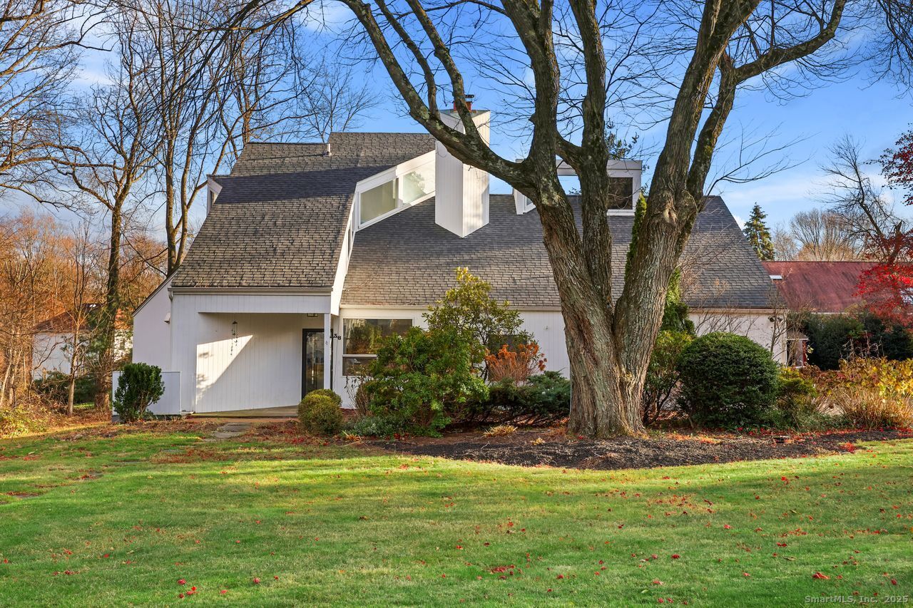 38 Chester Road Easton CT 06612