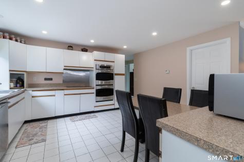 27 Wildwood Road North Branford CT 06405