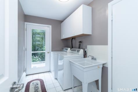 27 Wildwood Road North Branford CT 06405