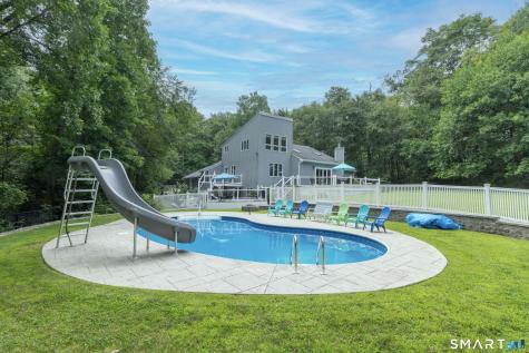 27 Wildwood Road North Branford CT 06405