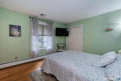 27 Wildwood Road North Branford CT 06405
