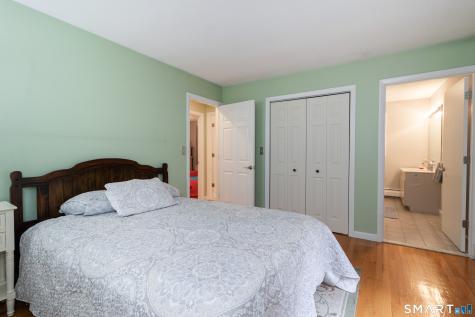27 Wildwood Road North Branford CT 06405