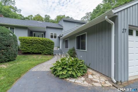 27 Wildwood Road North Branford CT 06405