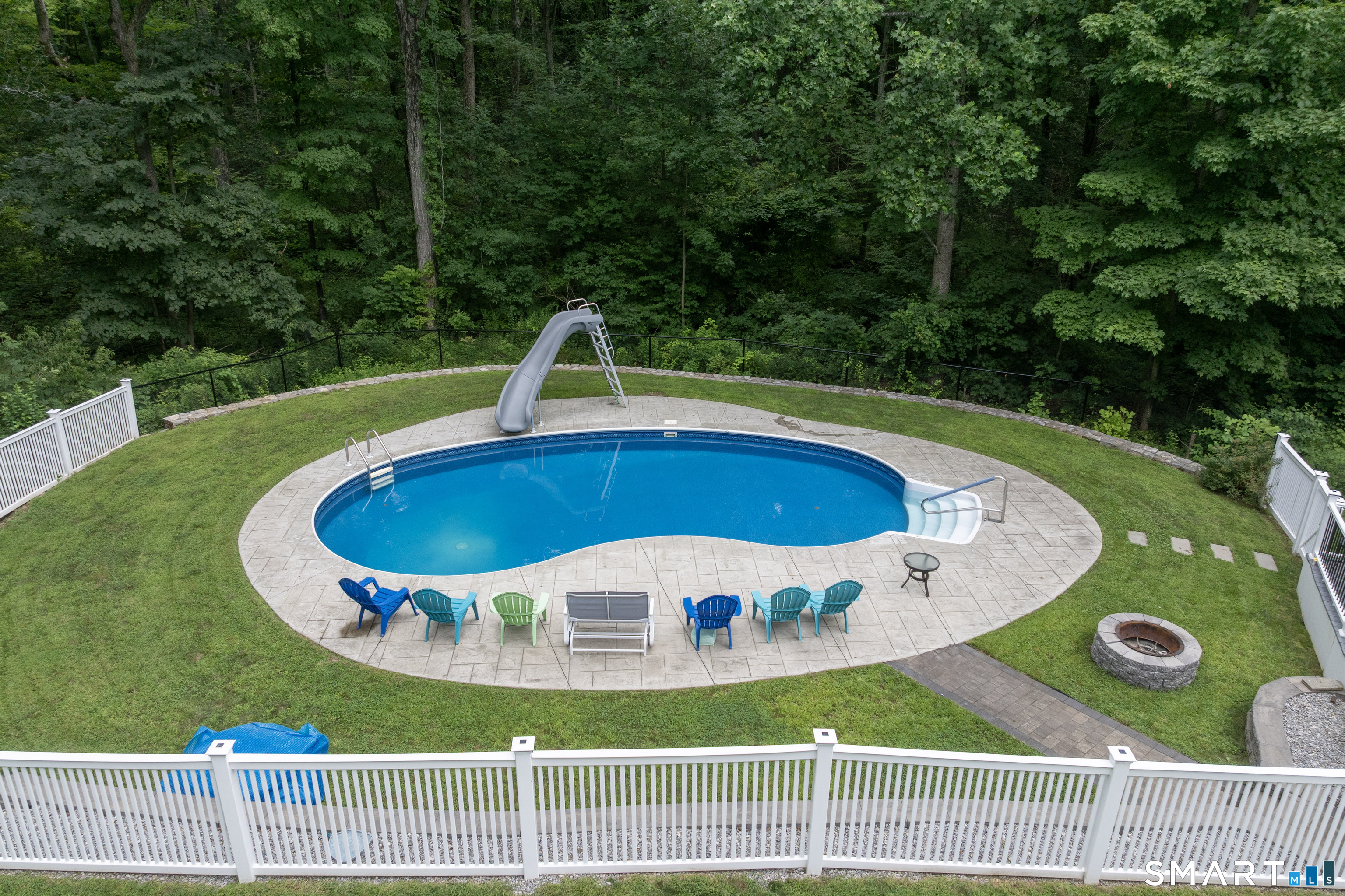 27 Wildwood Road North Branford CT 06405