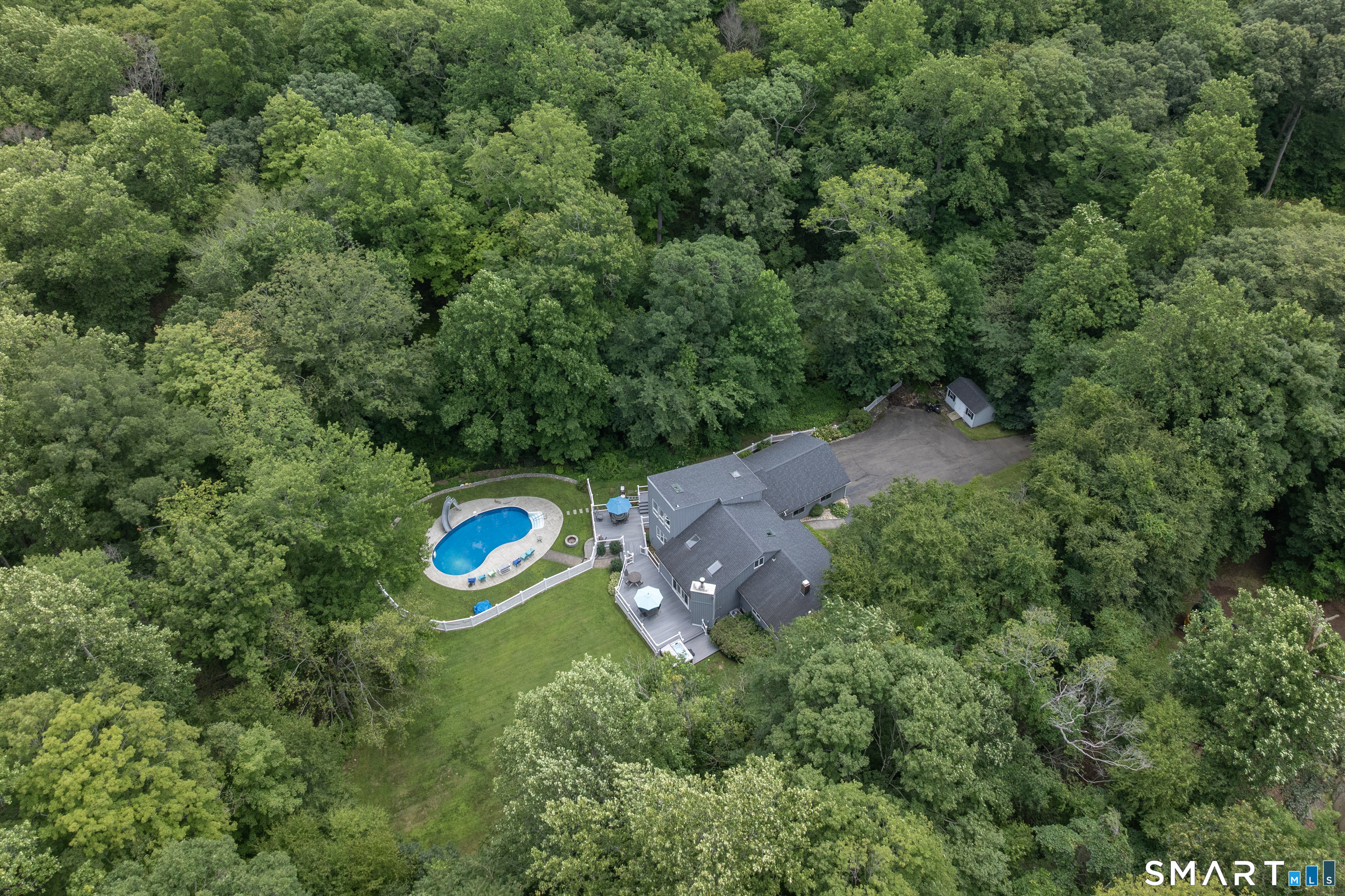 27 Wildwood Road North Branford CT 06405