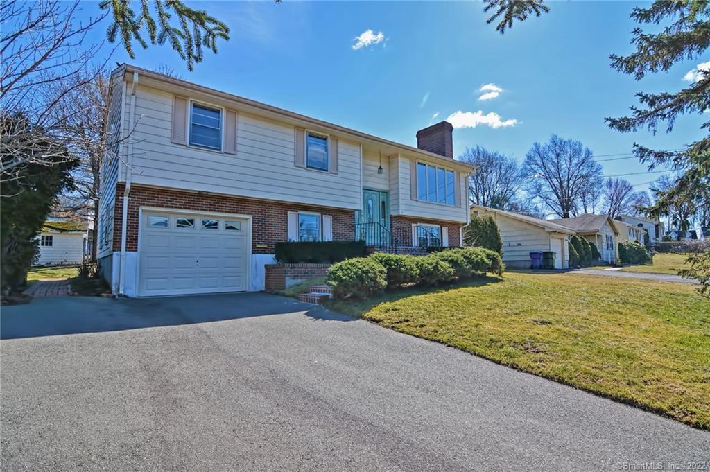 30 Nathan Hale Drive Newington CT 06111